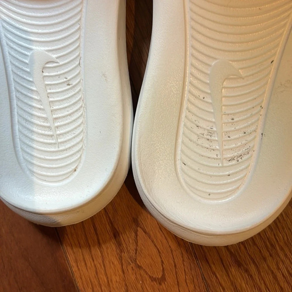 Nike Slides Silver Sz 10 - Picture 9 of 10